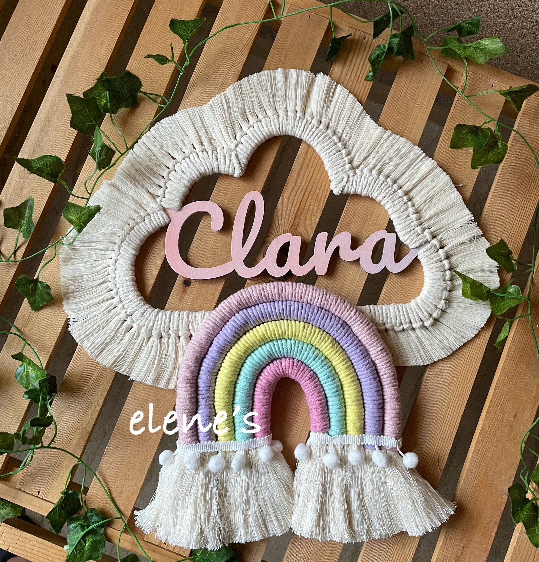Simple hanger